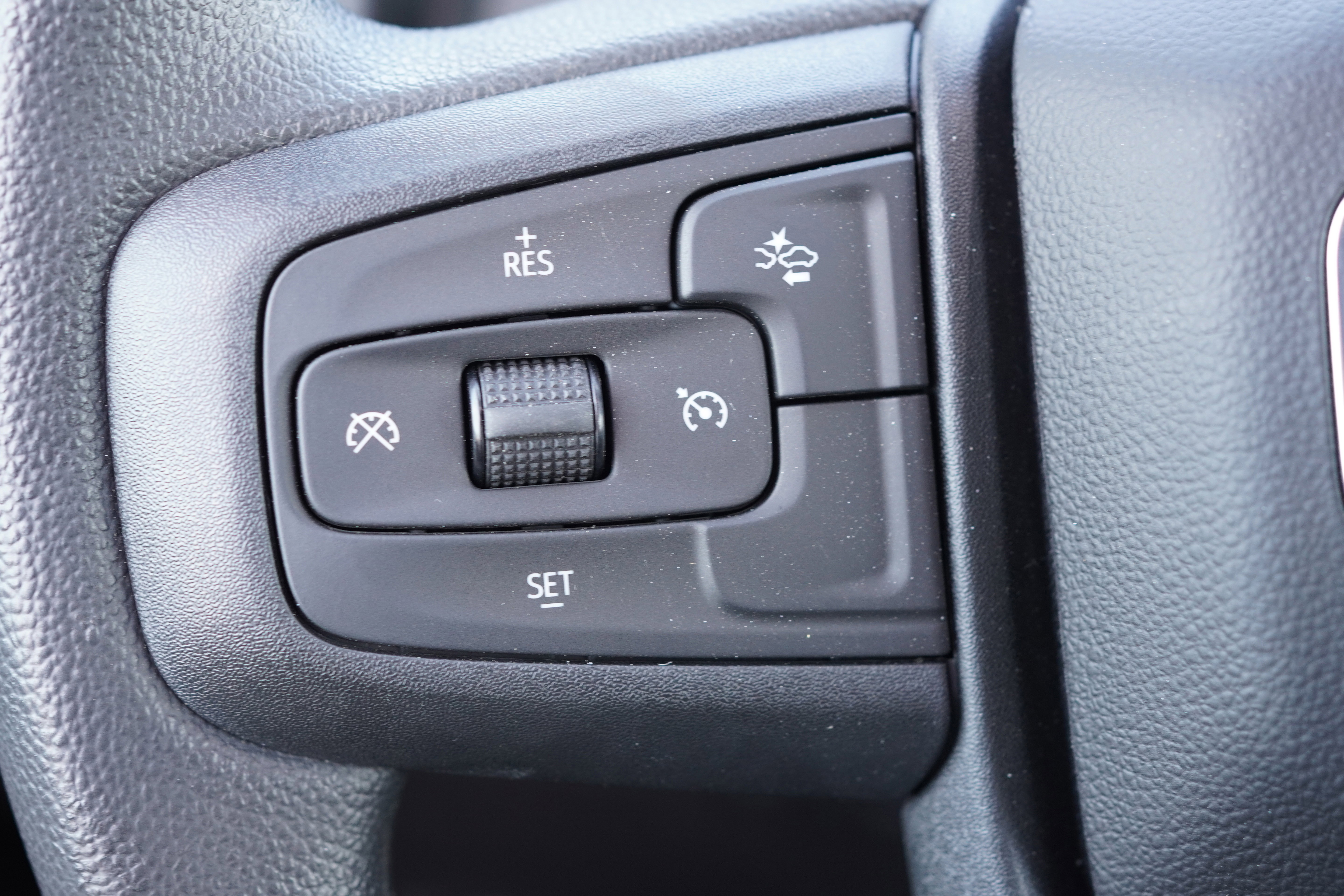 New 2025 GMC Sierra 3500 Pro w/ Convenience Package image 31