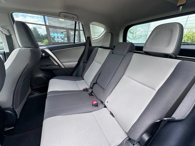 Used 2014 Toyota RAV4 XLE AWD/4WD image 15