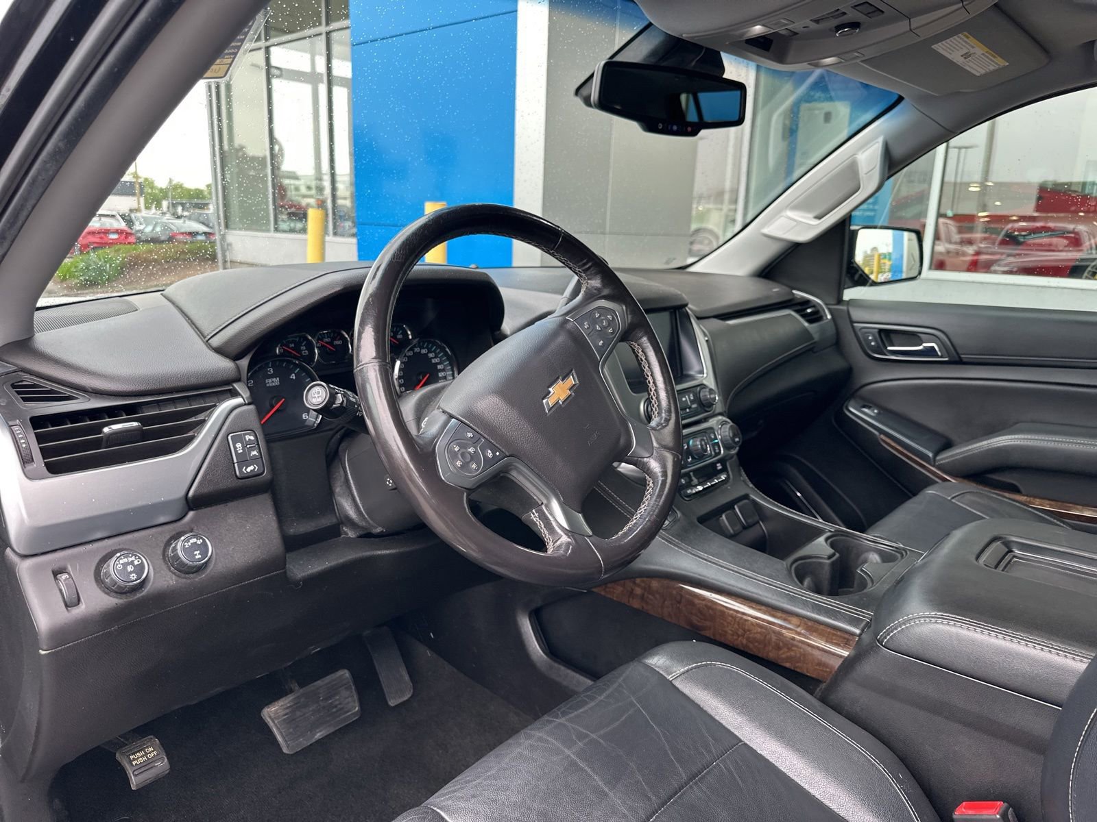 Used 2018 Chevrolet Suburban LT AWD/4WD image 22