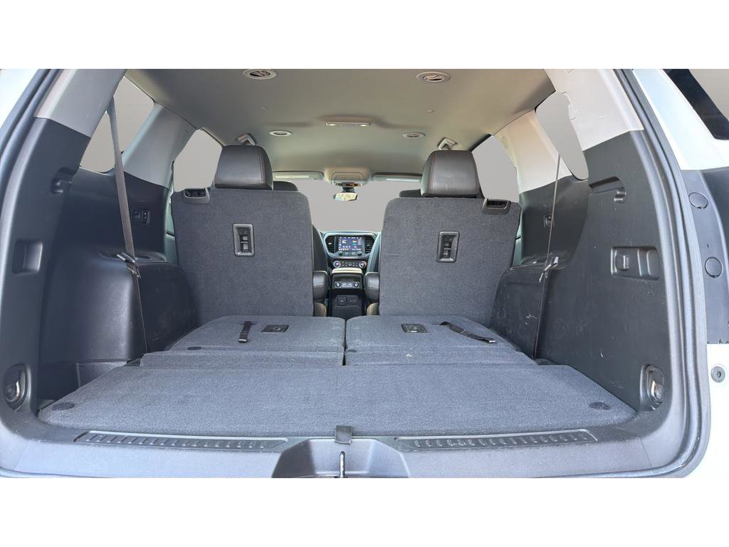 Used 2023 GMC Acadia AT4 w/ Technology Package image 17