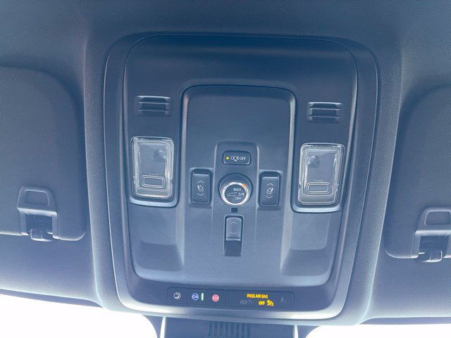Used 2025 GMC Yukon XL Elevation AWD/4WD image 21