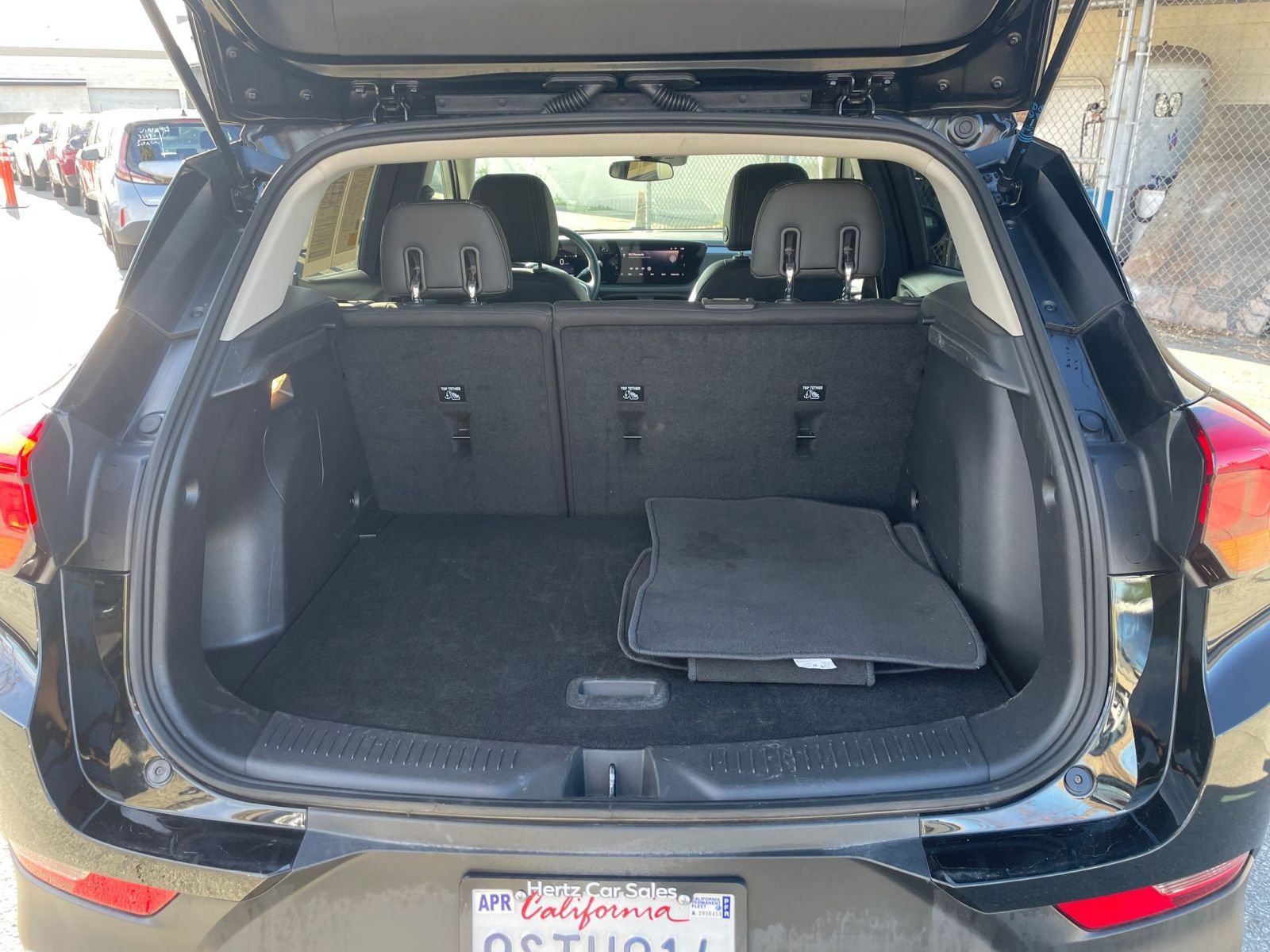 Used 2025 Buick Encore GX Preferred image 30