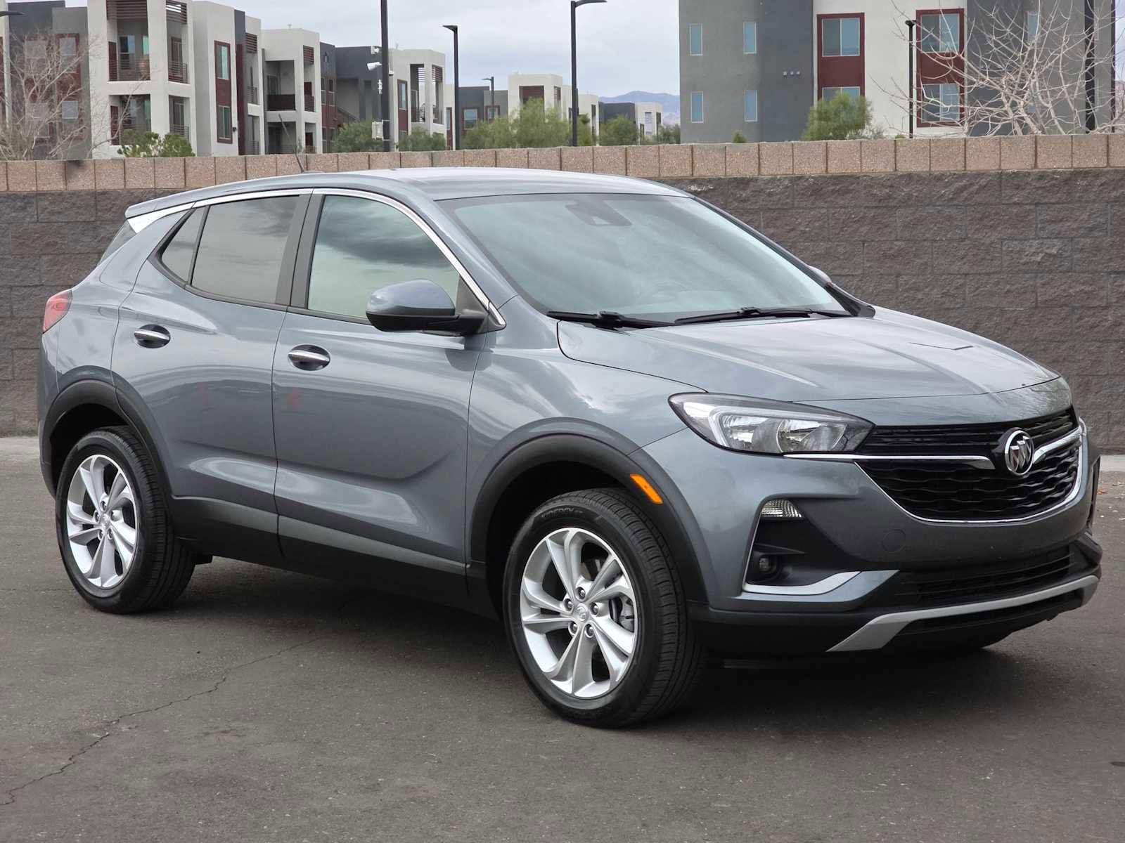 Used 2022 Buick Encore GX Preferred w/ Cold Weather Comfort Package image 3