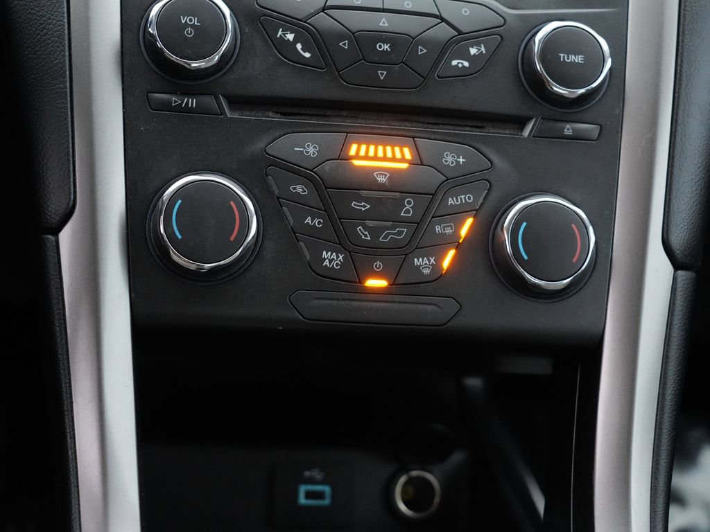 Used 2018 Ford Fusion S image 26