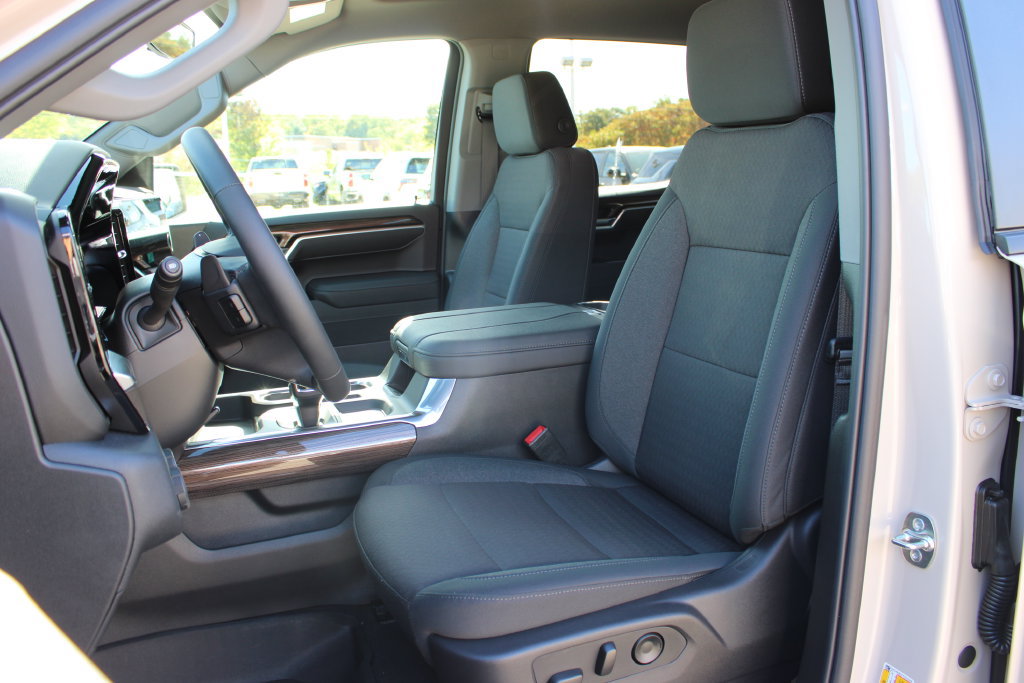 New 2026 Chevrolet Silverado 1500 RST AWD/4WD image 11
