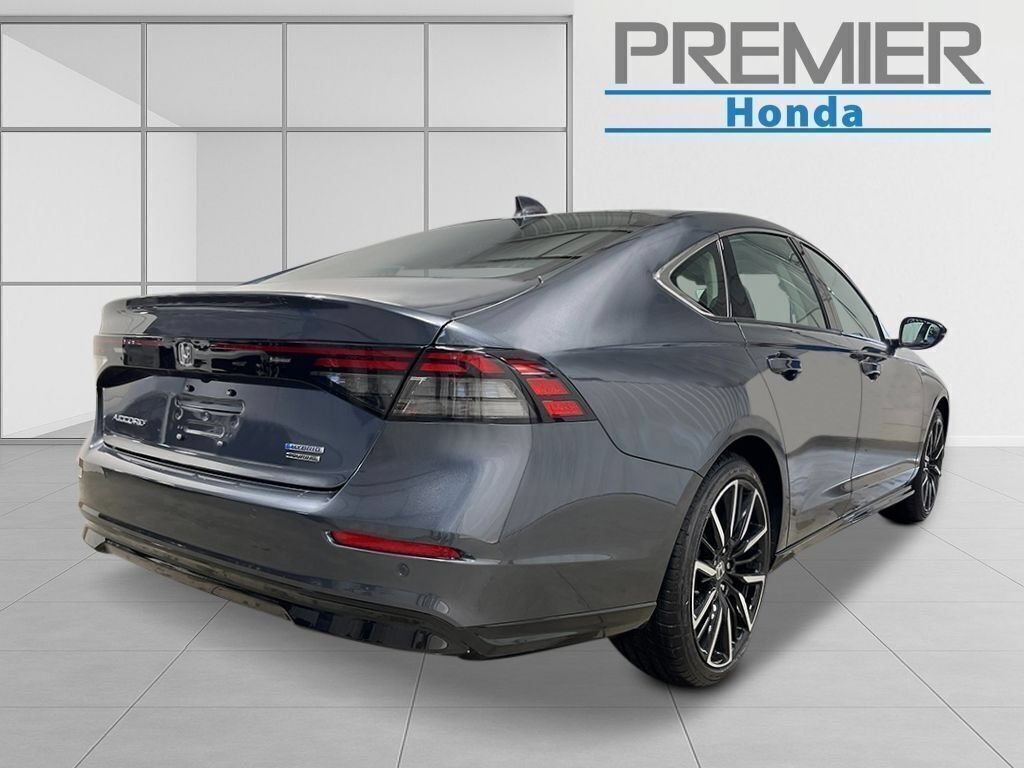 New 2026 Honda Accord Touring image 5