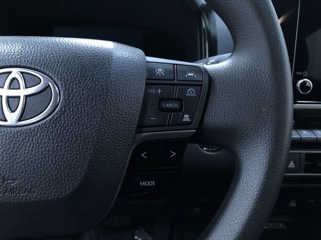 Used 2026 Toyota Camry LE FWD image 27