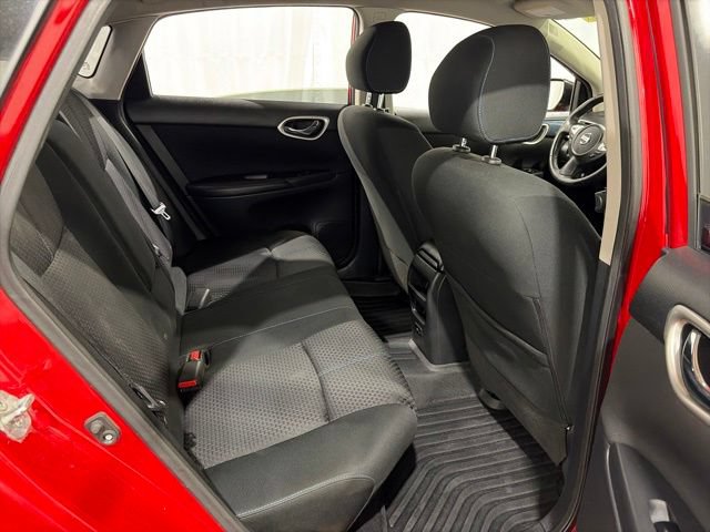 Used 2019 Nissan Sentra SR FWD image 14