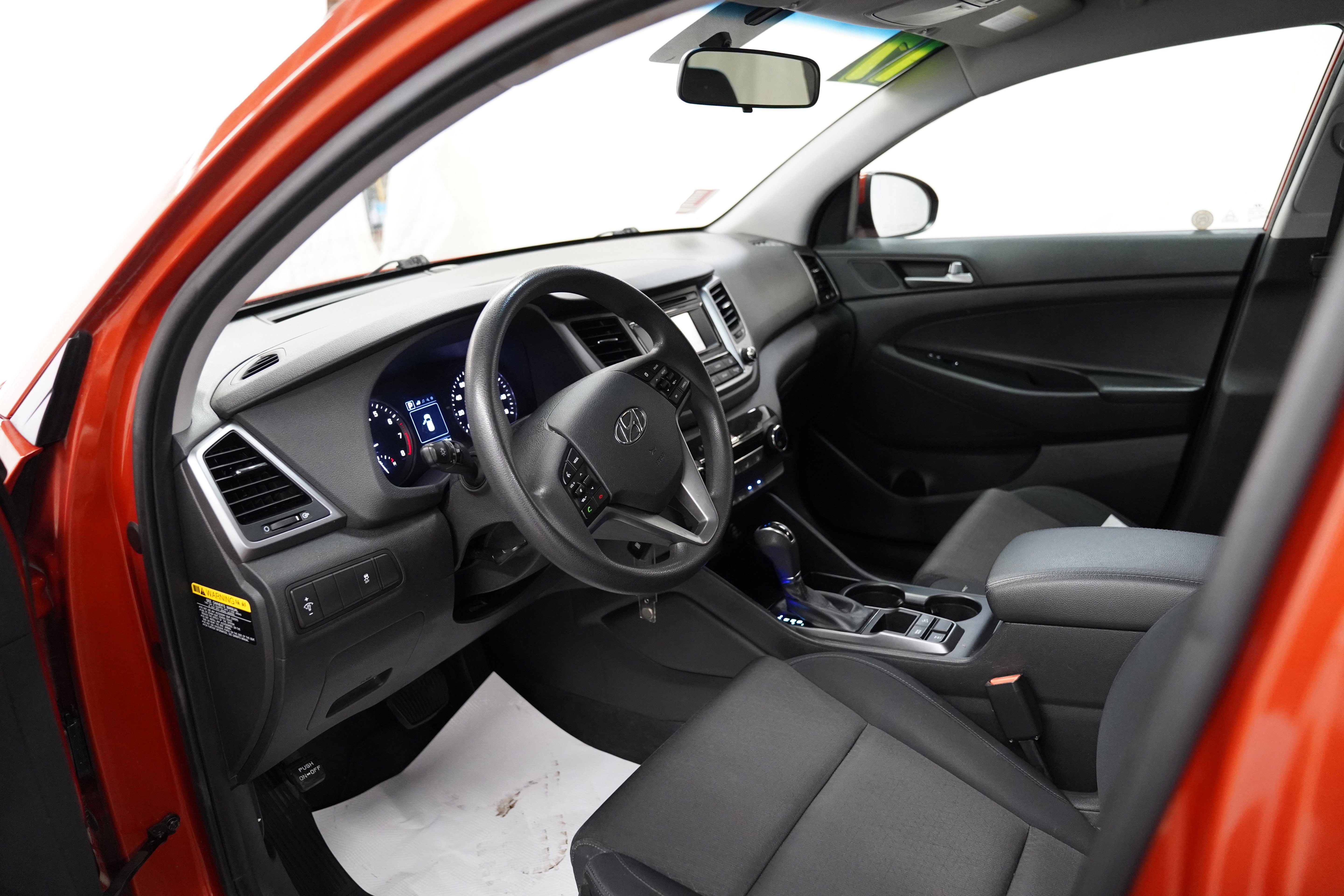 Used 2017 Hyundai Tucson SE image 10