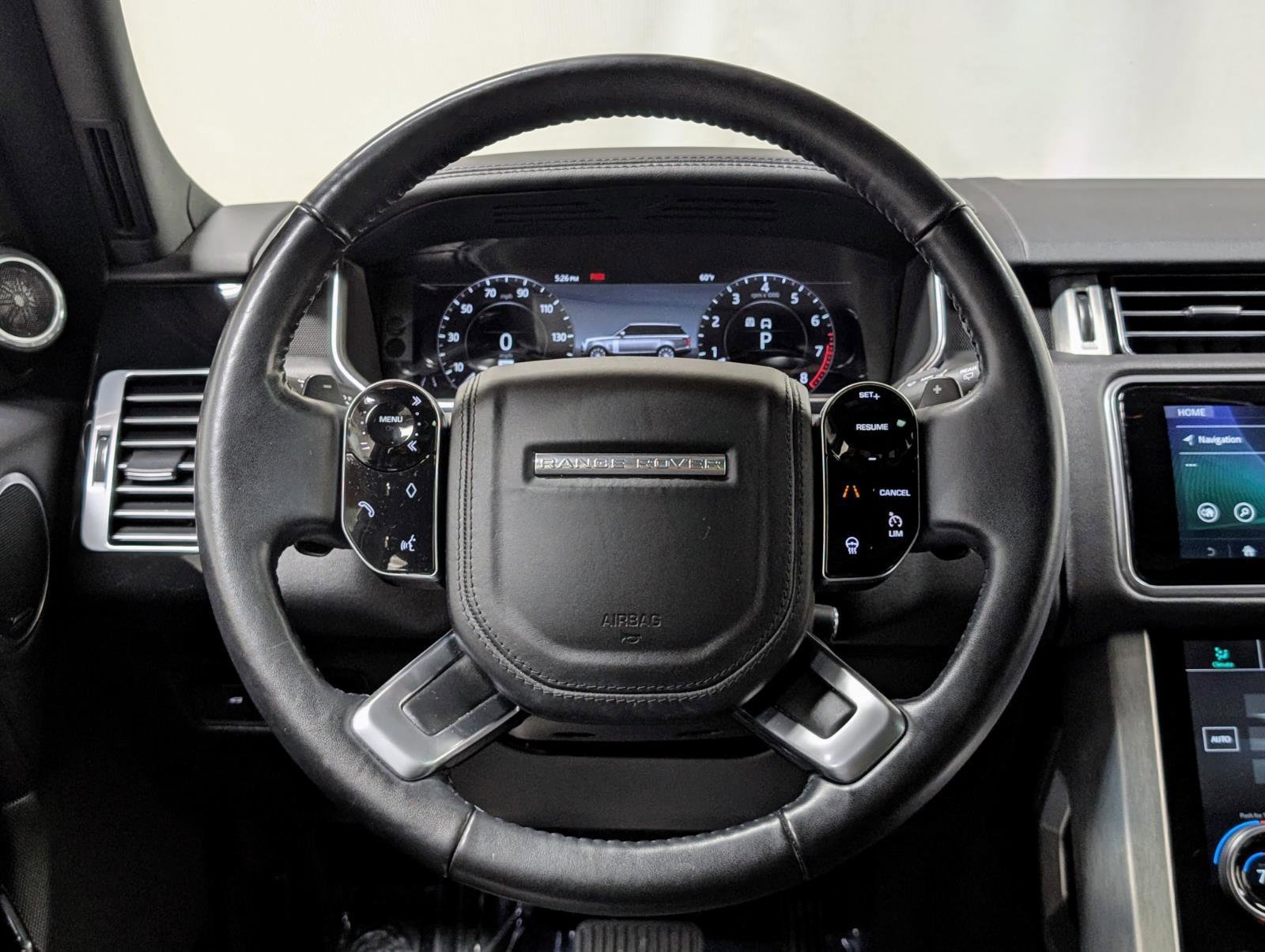 Used 2020 Land Rover Range Rover image 32