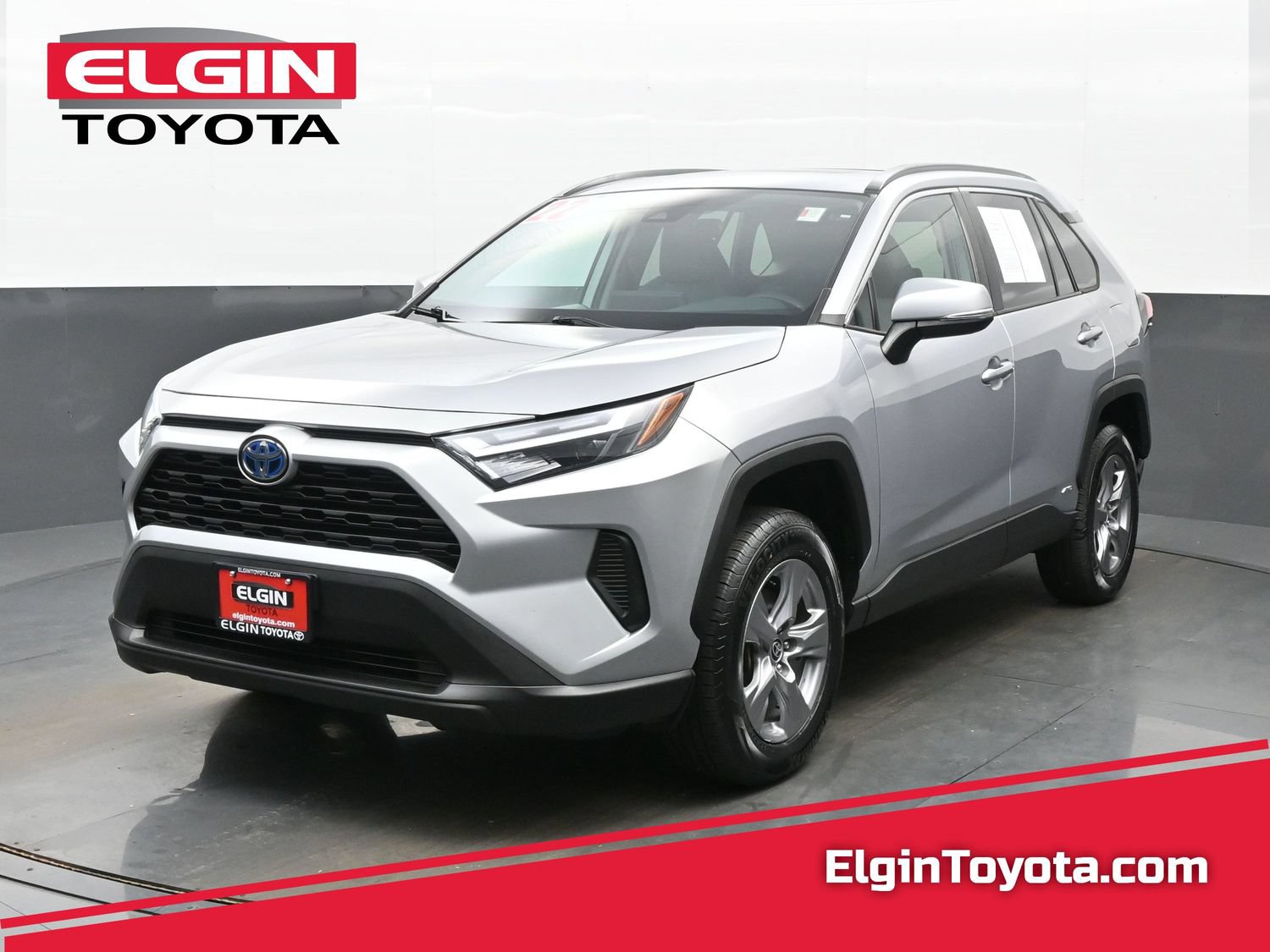 Used 2022 Toyota RAV4 XLE w/ Convenience Package