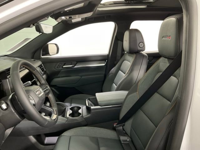 New 2026 GMC Terrain AT4 w/ Convenience Package III image 31