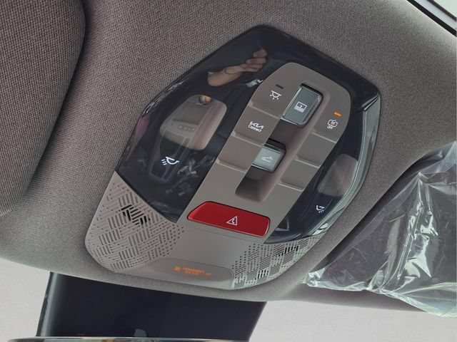 New 2026 Kia EV9 Wind AWD/4WD image 26