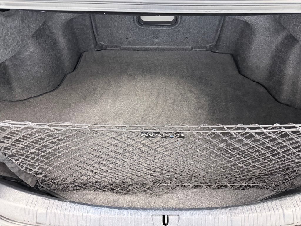 Used 2015 Toyota Avalon Limited FWD image 31