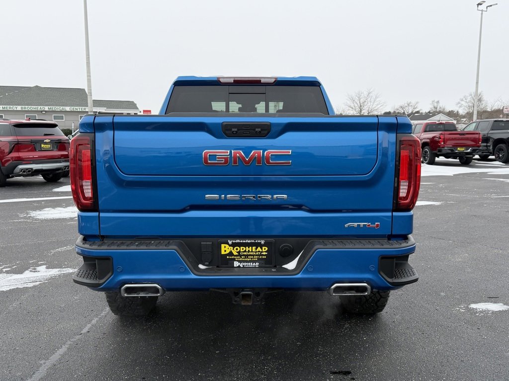 Used 2023 GMC Sierra 1500 AT4 w/ AT4 Preferred Package image 7