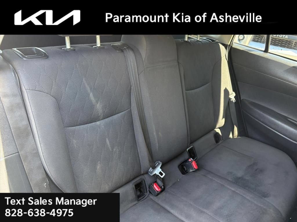 Used 2023 Toyota Corolla Cross LE FWD image 22