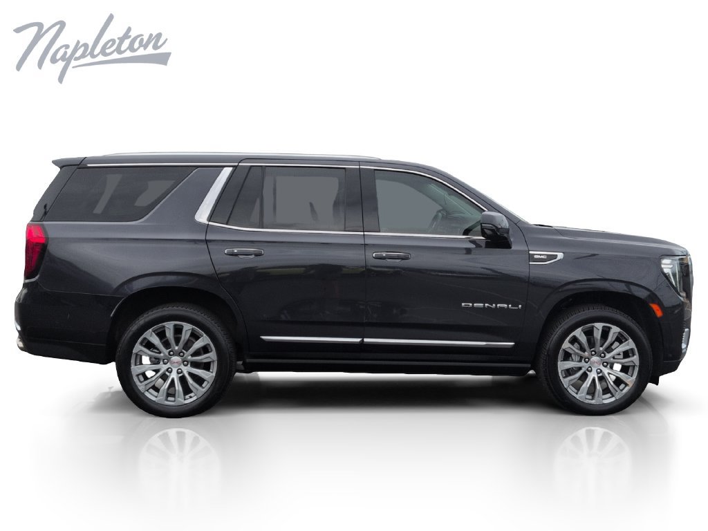 Used 2023 GMC Yukon Denali w/ Denali Reserve Package AWD/4WD image 7