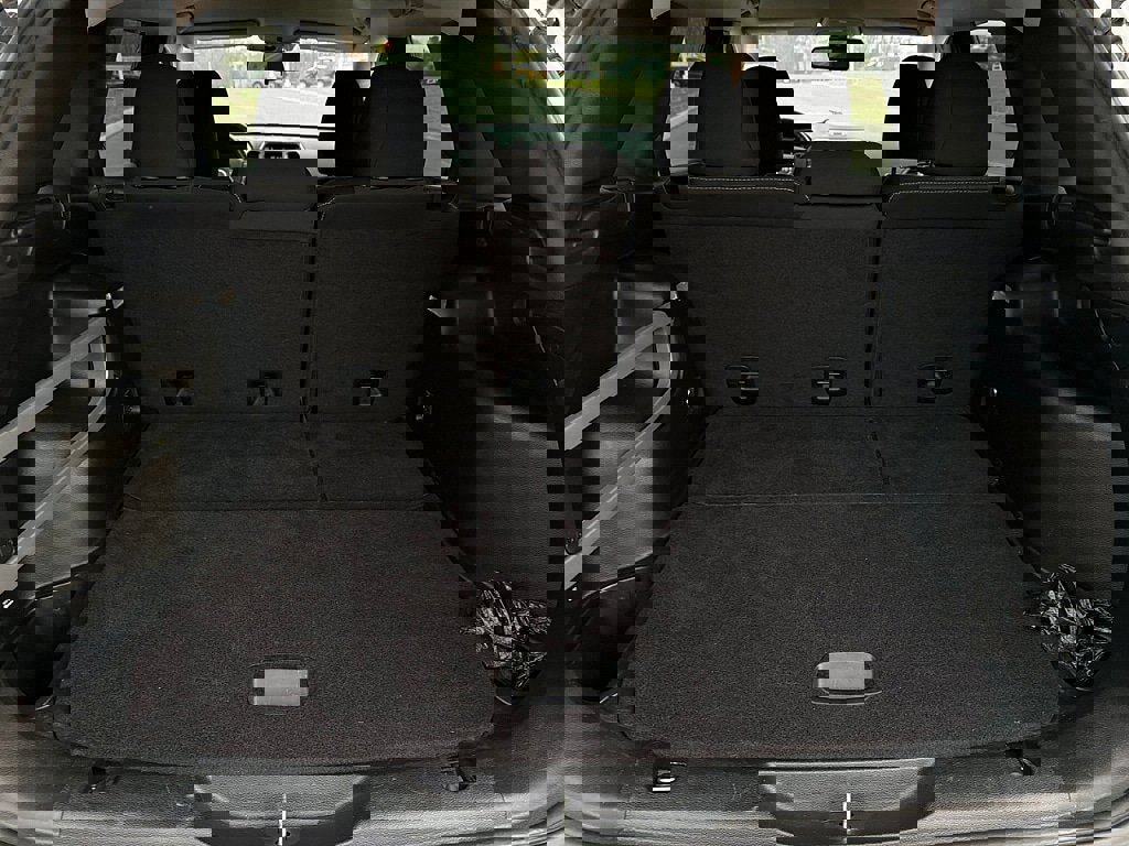 Used 2017 Jeep Cherokee Latitude image 26