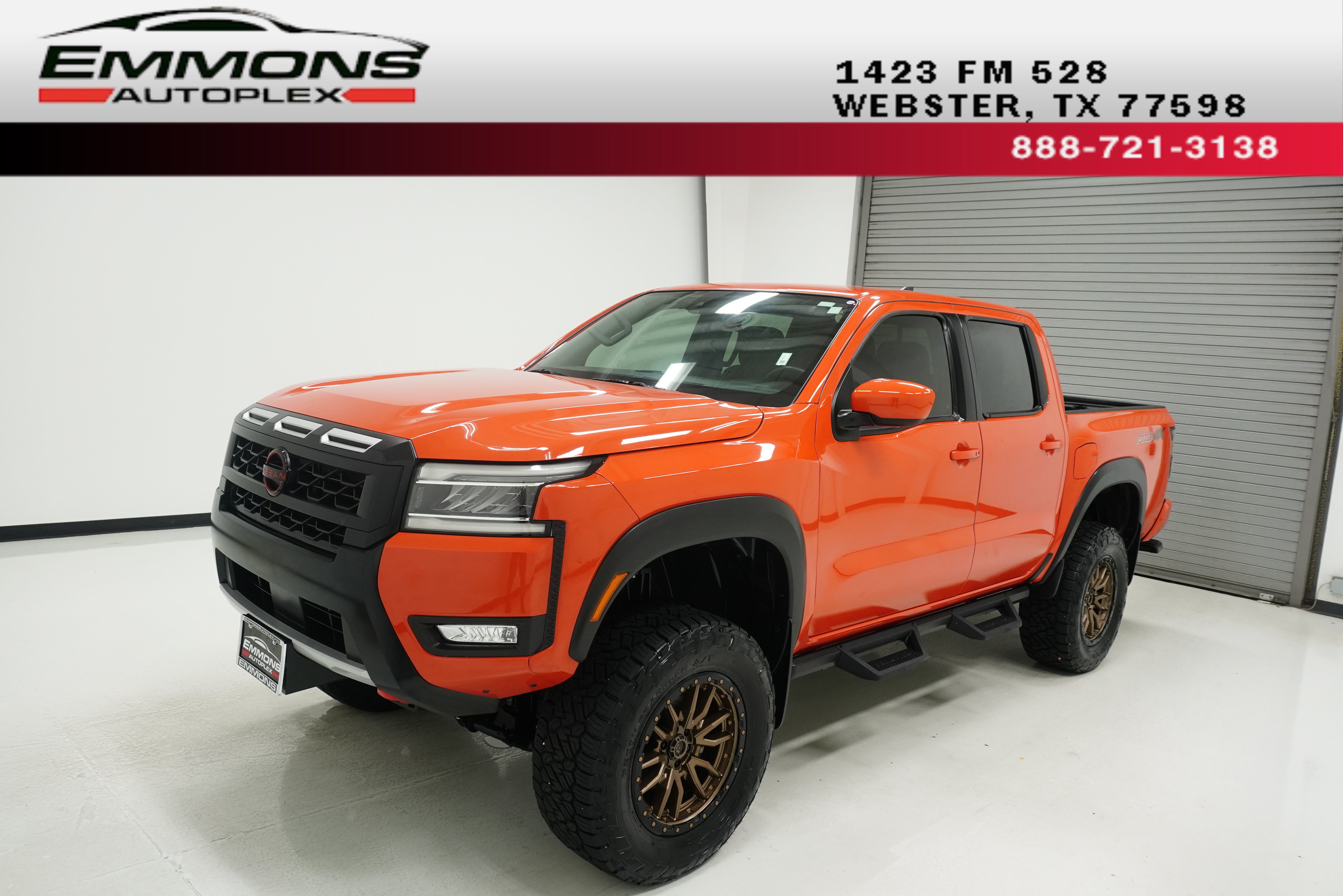 Used 2025 Nissan Frontier PRO-4X w/ Tow Package
