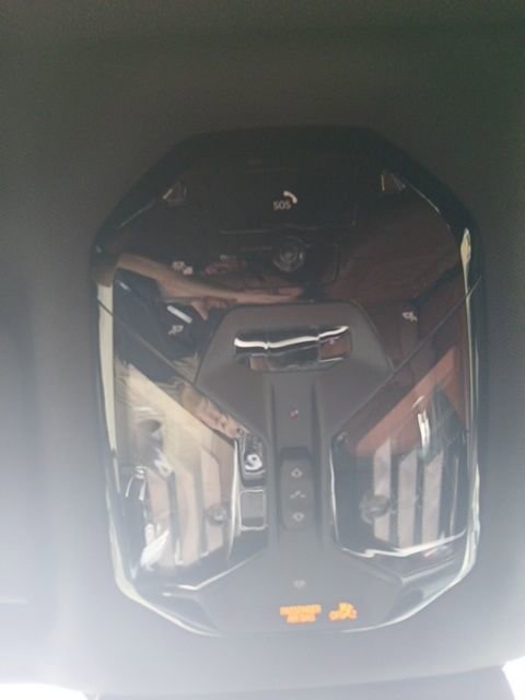 Used 2024 BMW 760i xDrive w/ Premium Package 2 image 28