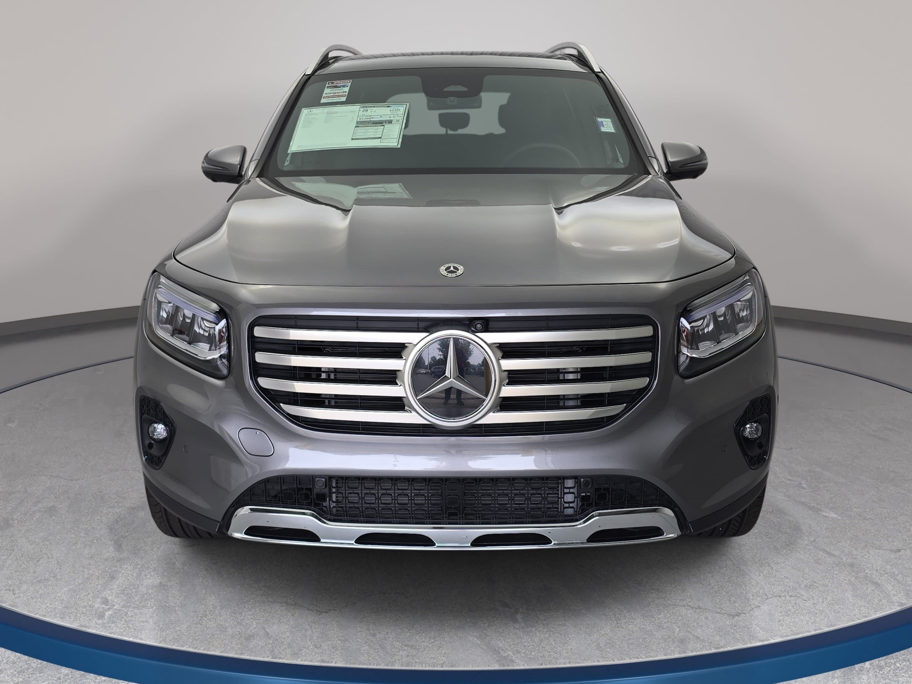 New 2026 Mercedes-Benz GLB 250 image 2