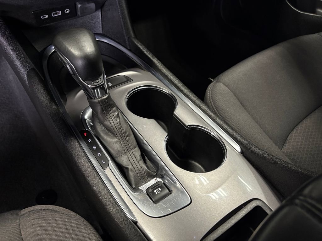 Used 2023 Chevrolet Malibu LT image 24