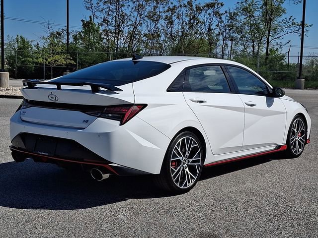 Used 2023 Hyundai Elantra N w/ Preferred Accessory Package FWD image 9