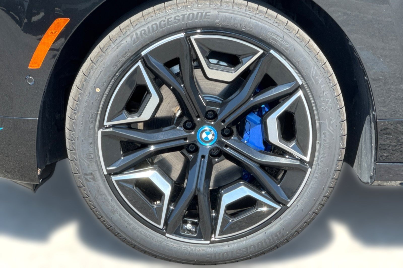 Certified 2024 BMW iX xDrive50 w/ Sport Package AWD/4WD image 13