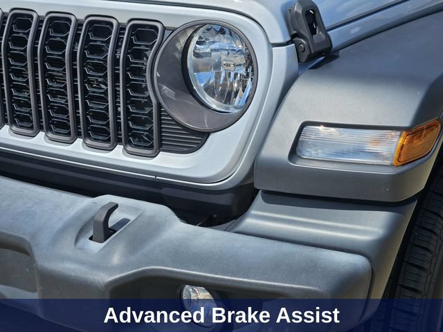 Used 2024 Jeep Wrangler Unlimited Sport AWD/4WD image 13
