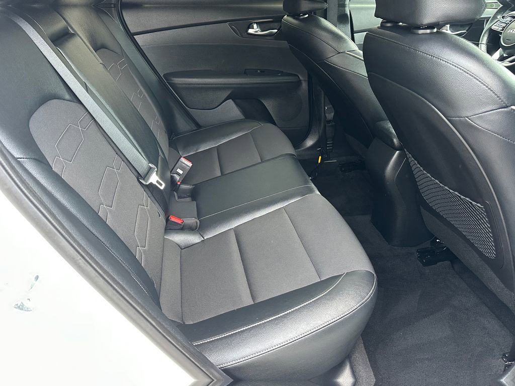 Certified 2022 Kia Forte GT-Line w/ GT-Line Premium Package FWD image 16