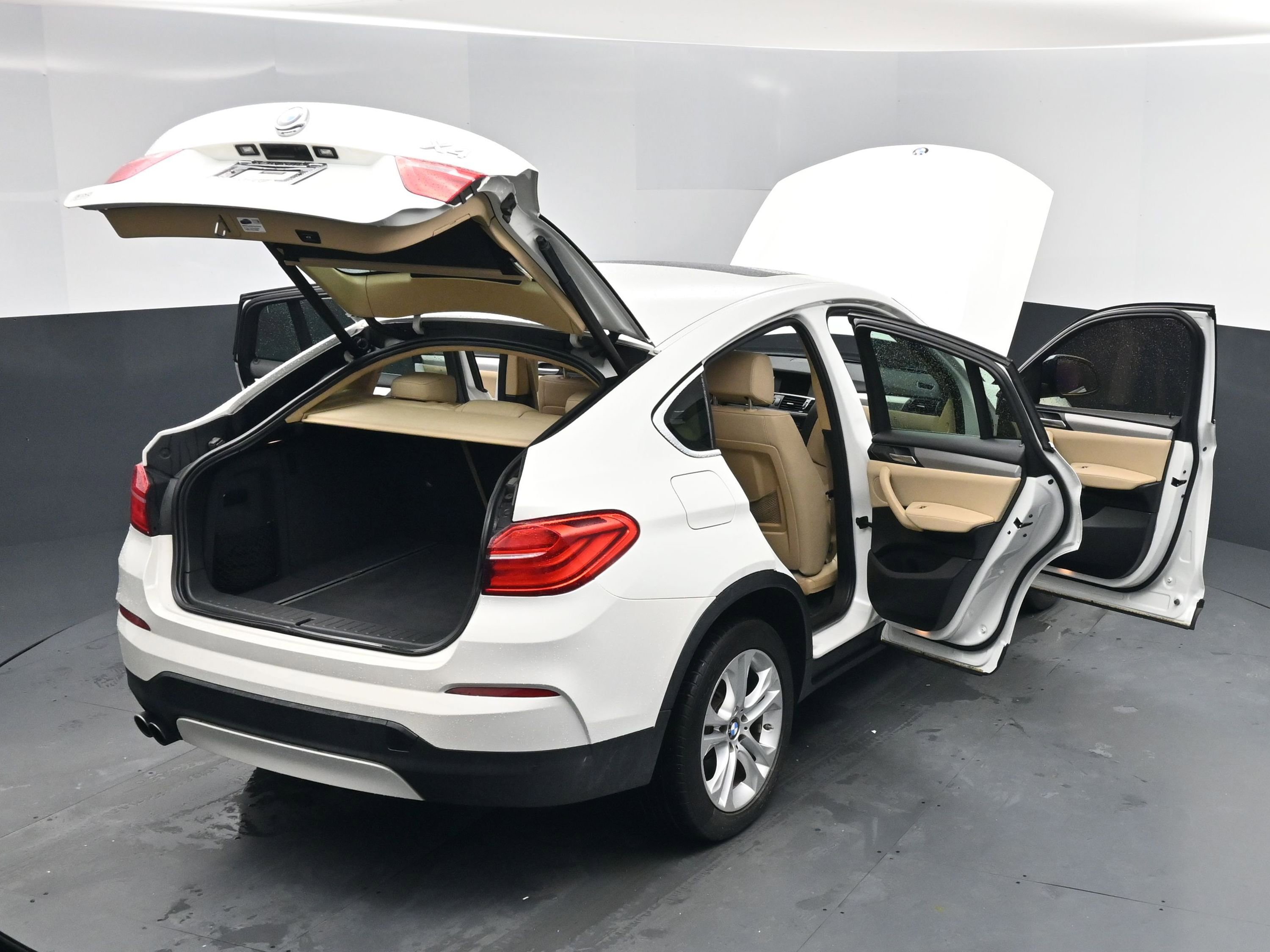 Used 2017 BMW X4 xDrive28i image 17