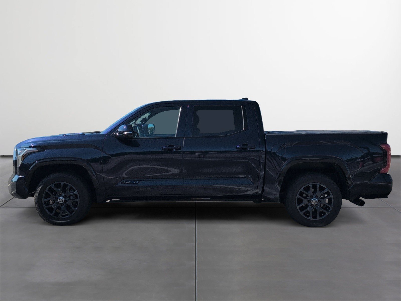 Certified 2024 Toyota Tundra Platinum AWD/4WD image 3