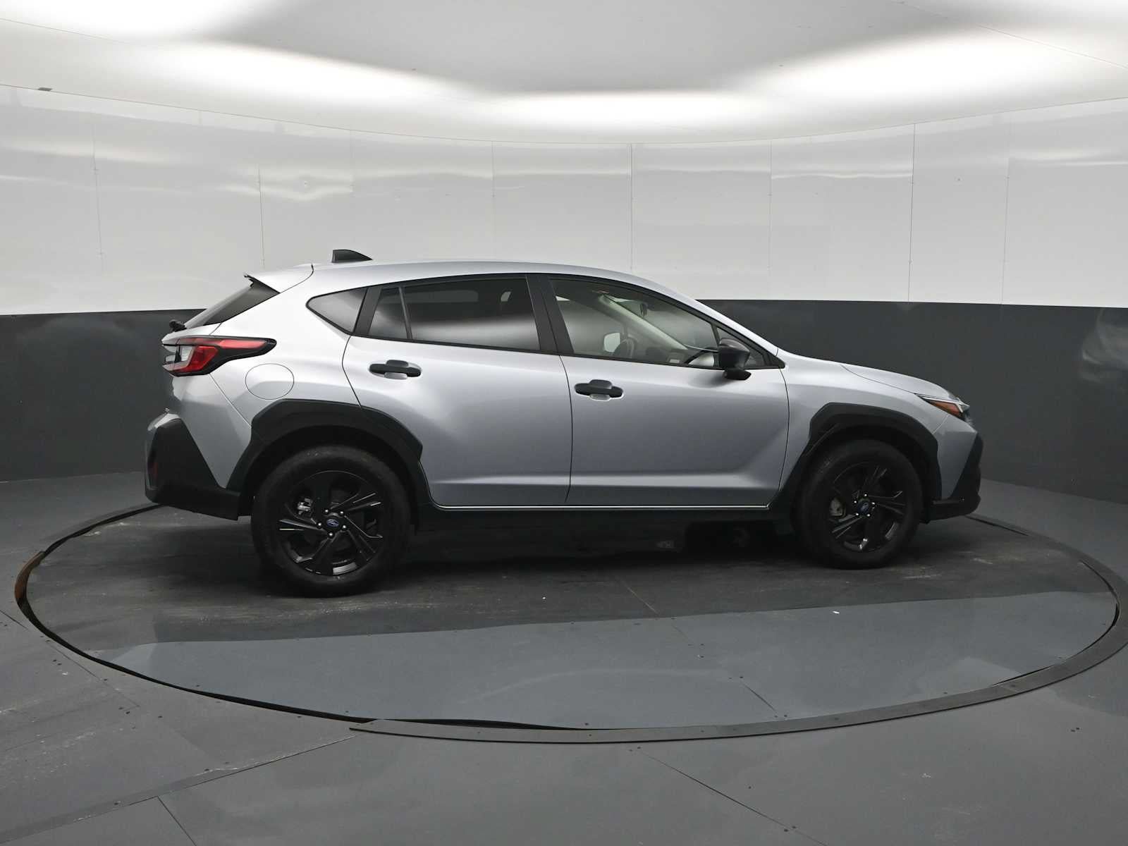 Used 2024 Subaru Crosstrek 2.0i AWD/4WD image 9