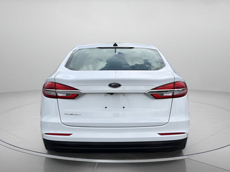 Used 2019 Ford Fusion S FWD image 4