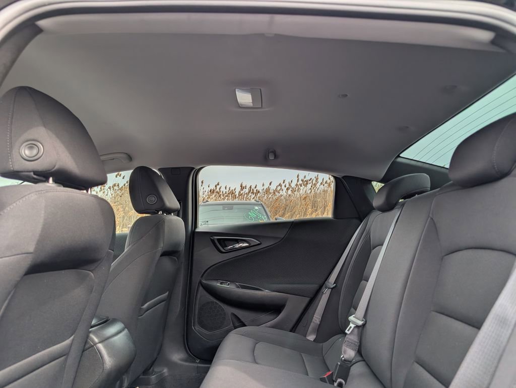 Used 2022 Chevrolet Malibu RS image 10