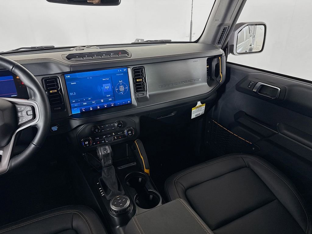 Used 2024 Ford Bronco Badlands image 27