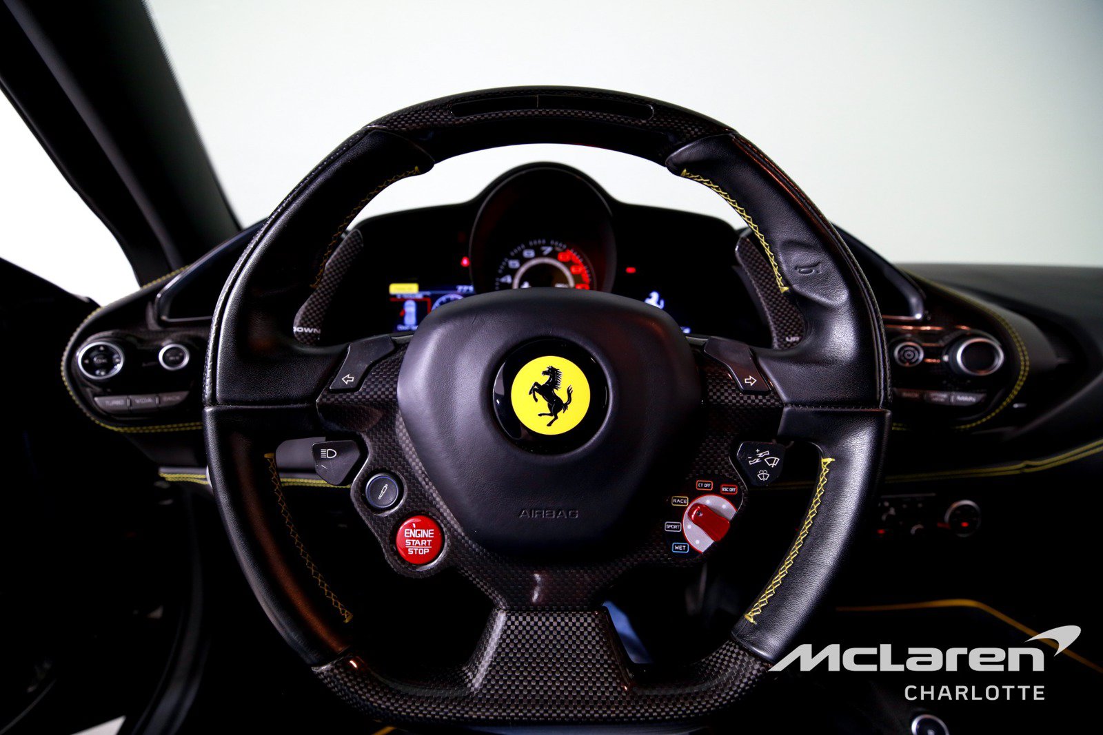Used 2017 Ferrari 488 GTB RWD image 12
