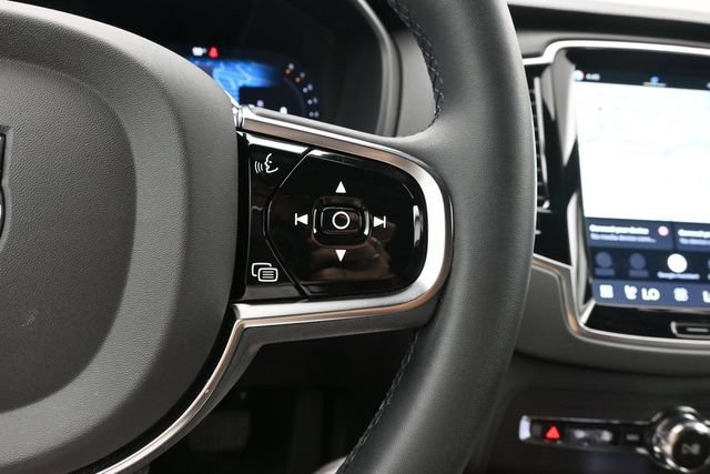 Used 2023 Volvo XC90 B6 Ultimate AWD/4WD image 26