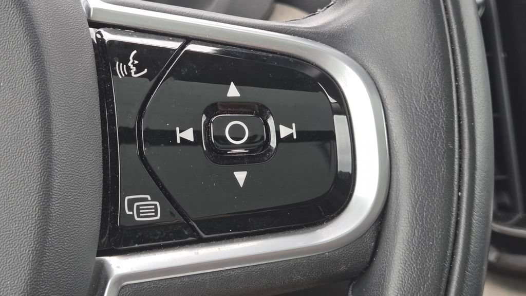 Used 2020 Volvo XC60 T5 Inscription AWD/4WD image 33