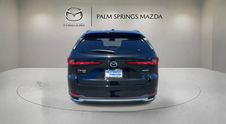 New 2024 MAZDA CX-90 Plug-In Hybrid w/ Premium Pkg image 4