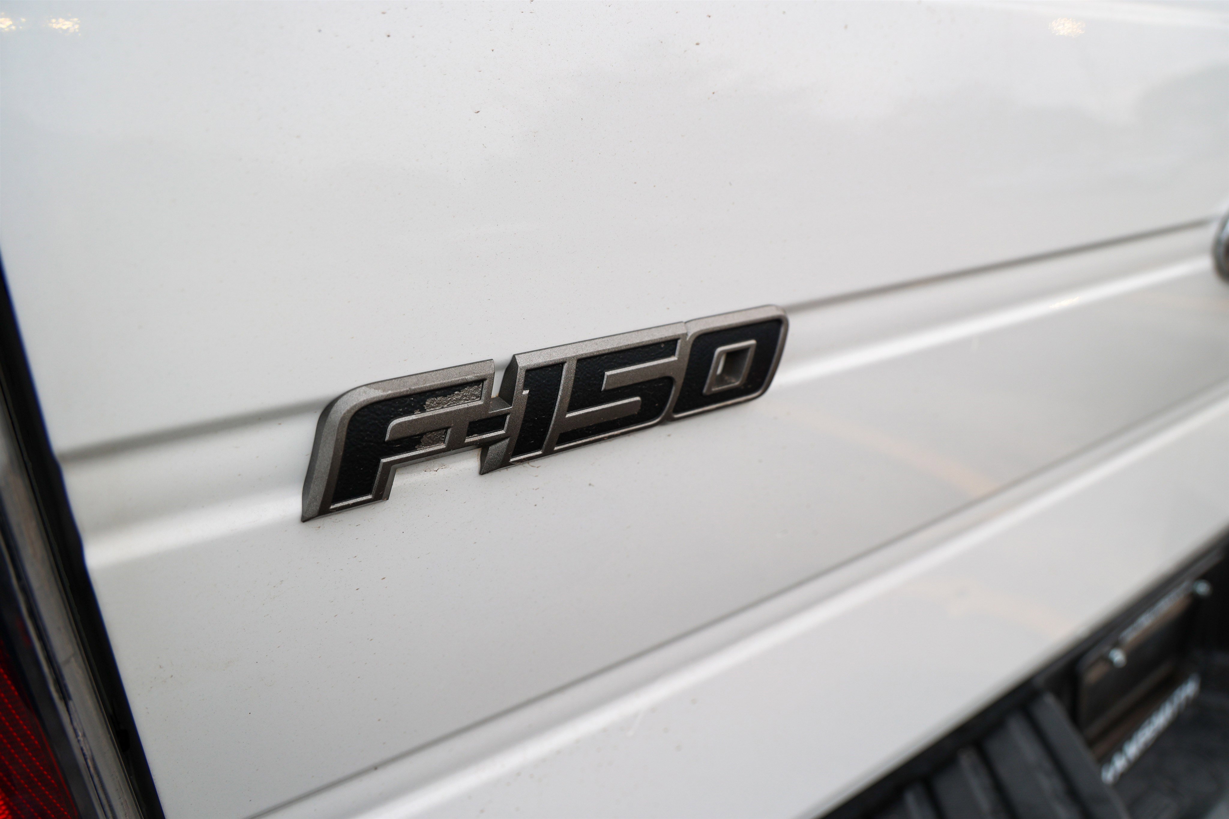 Used 2012 Ford F150 Raptor w/ Raptor Luxury Pkg image 11