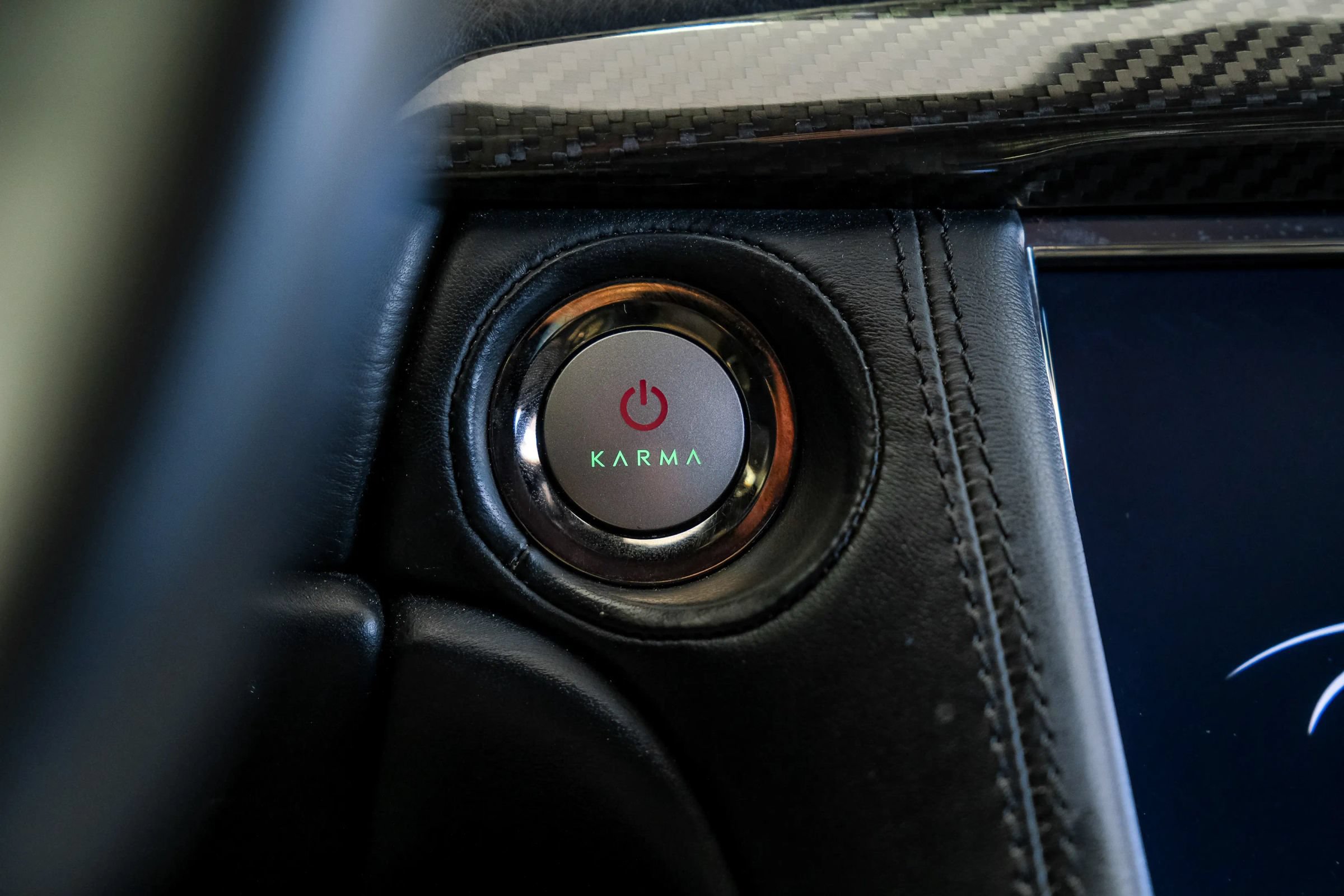 Used 2018 Karma Revero Luxury RWD image 22