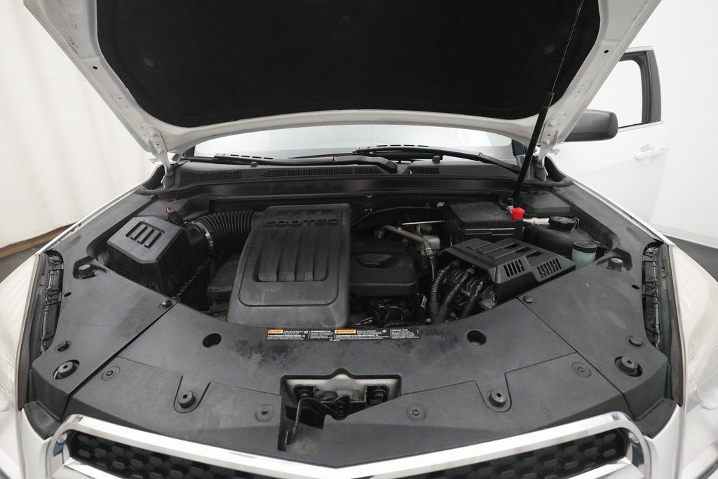 Used 2015 Chevrolet Equinox LS image 3