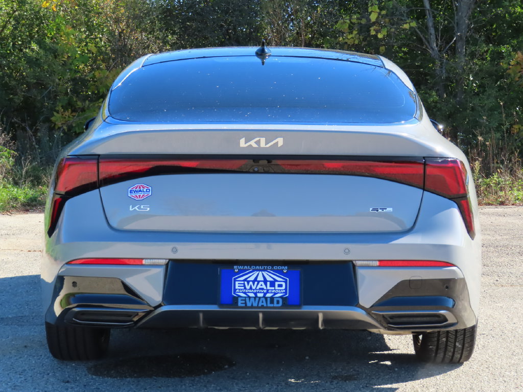 Used 2025 Kia K5 GT-Line w/ GT-Line Premium Package AWD/4WD image 16
