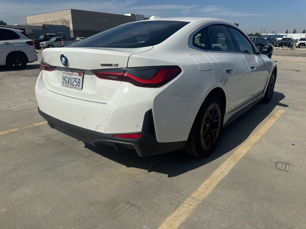 Used 2023 BMW i4 eDrive35 w/ Premium Package image 5