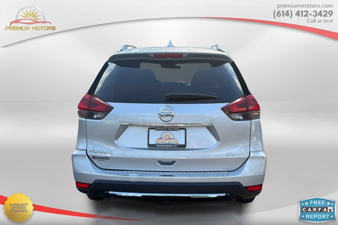 Used 2018 Nissan Rogue SV w/ Premium Package AWD/4WD image 4