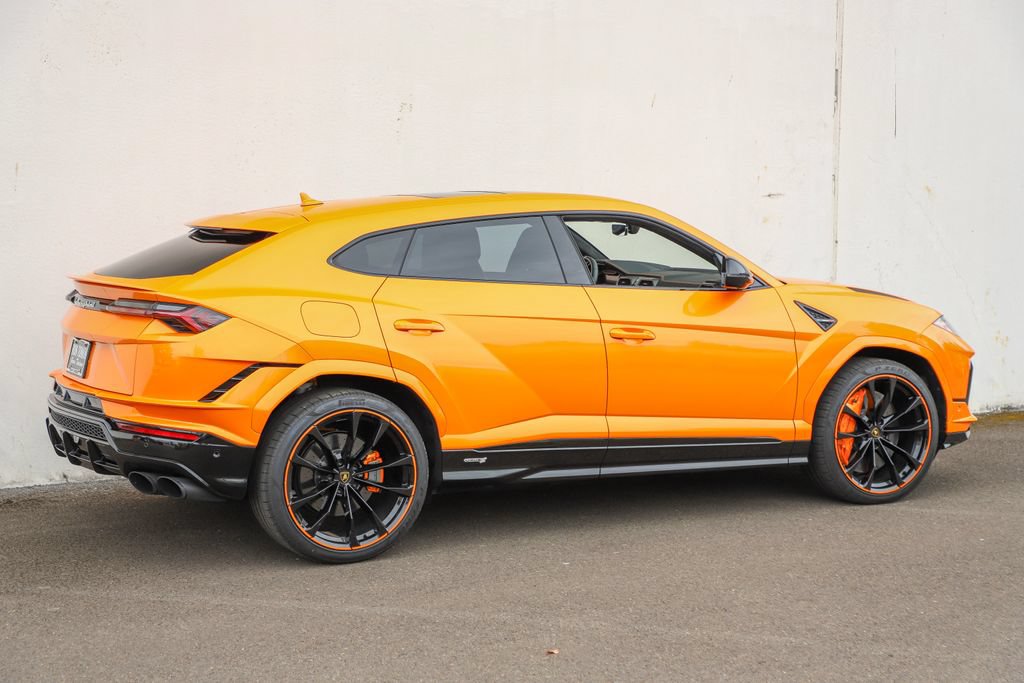 Used 2024 Lamborghini Urus S AWD/4WD image 5