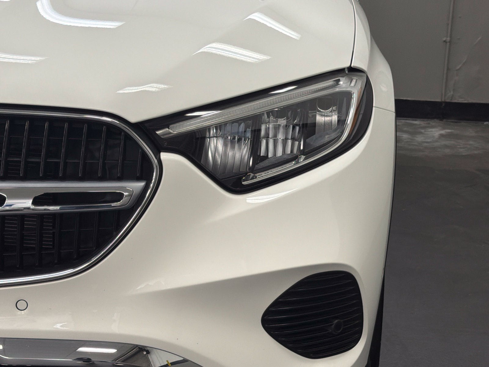 Certified 2026 Mercedes-Benz GLC 300 image 7