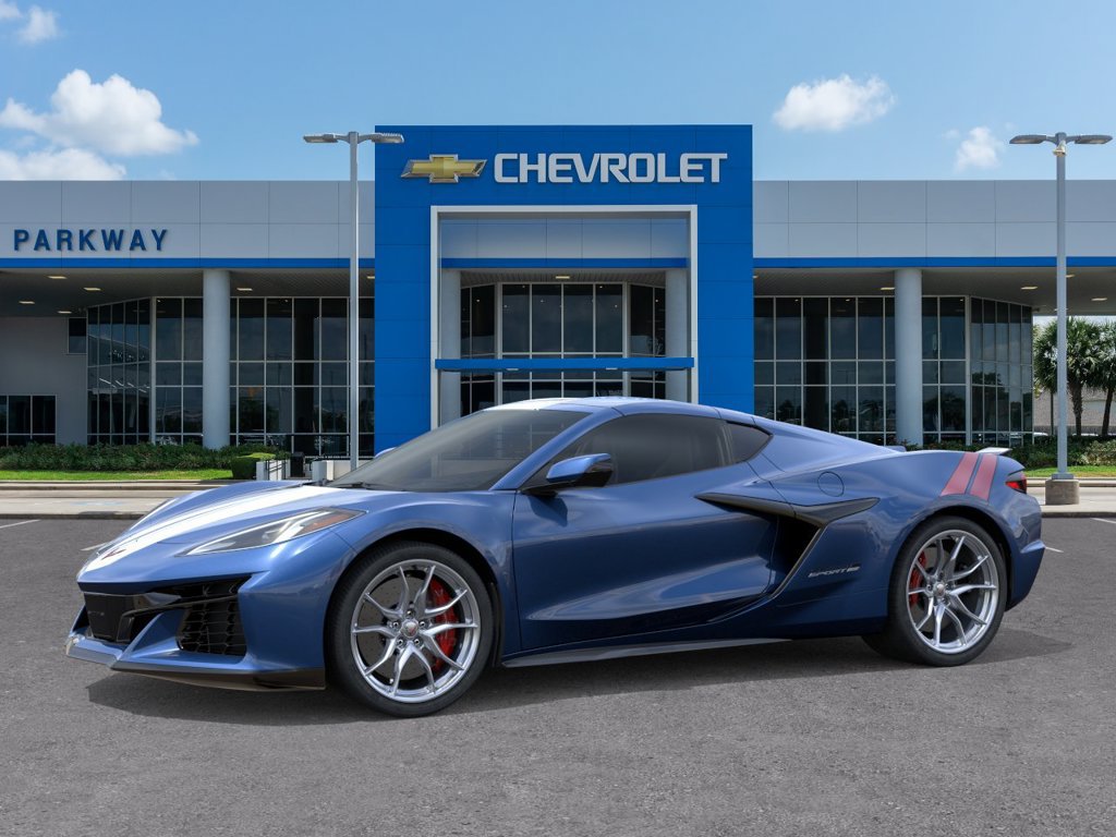 New 2027 Chevrolet Corvette Grand Sport w/ Stealth Interior Trim Package RWD image 2