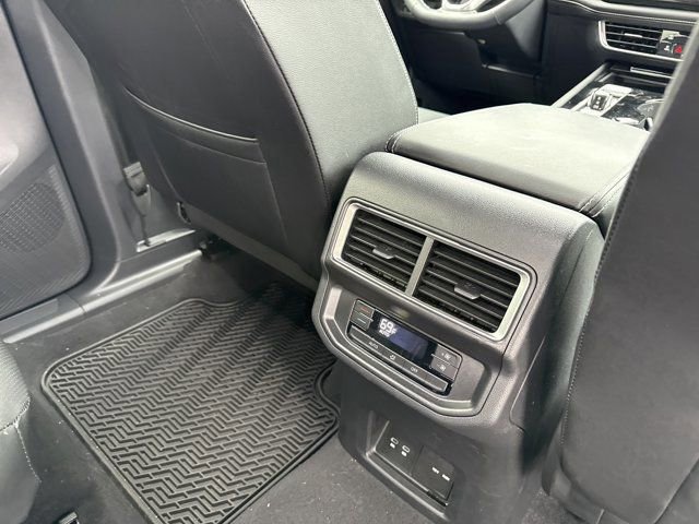 Used 2025 Volkswagen Atlas SE w/ Black Wheel Package AWD/4WD image 28